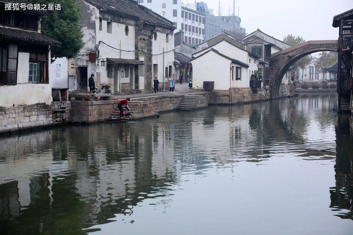 同治病逝后,慈禧为何非要“兄终弟及”,选年仅4岁的载湉继位?